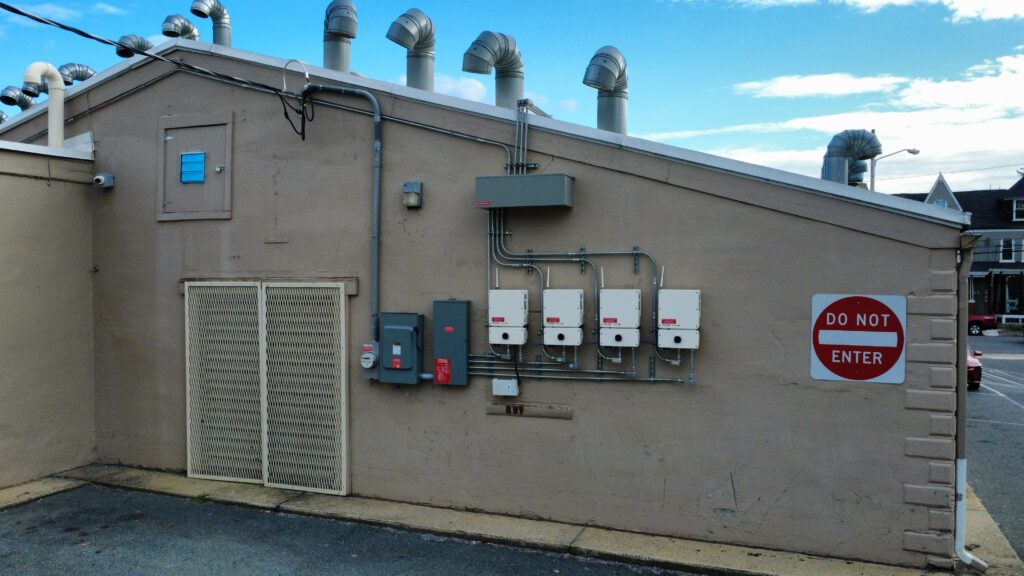 festiva-laundry-solar-battery